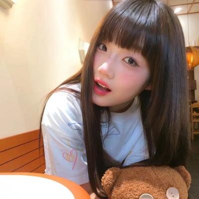 宝拉：裸画像